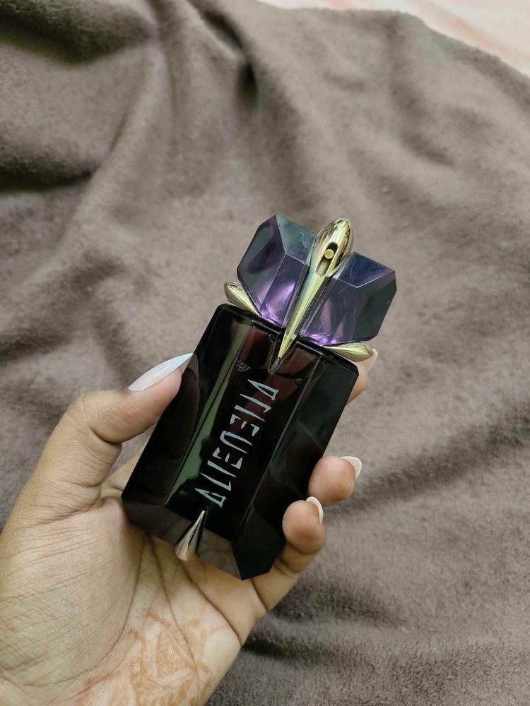 Alien Perfume and Prada 5 ml