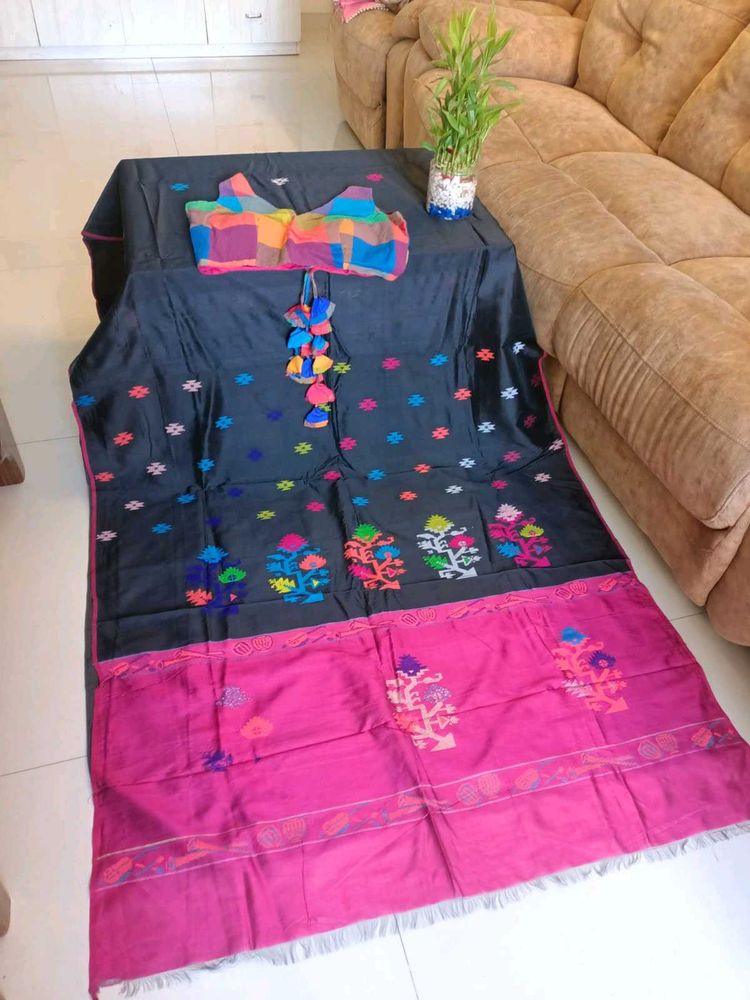 Elegant Boutique Silk Saree with Readymade blouse