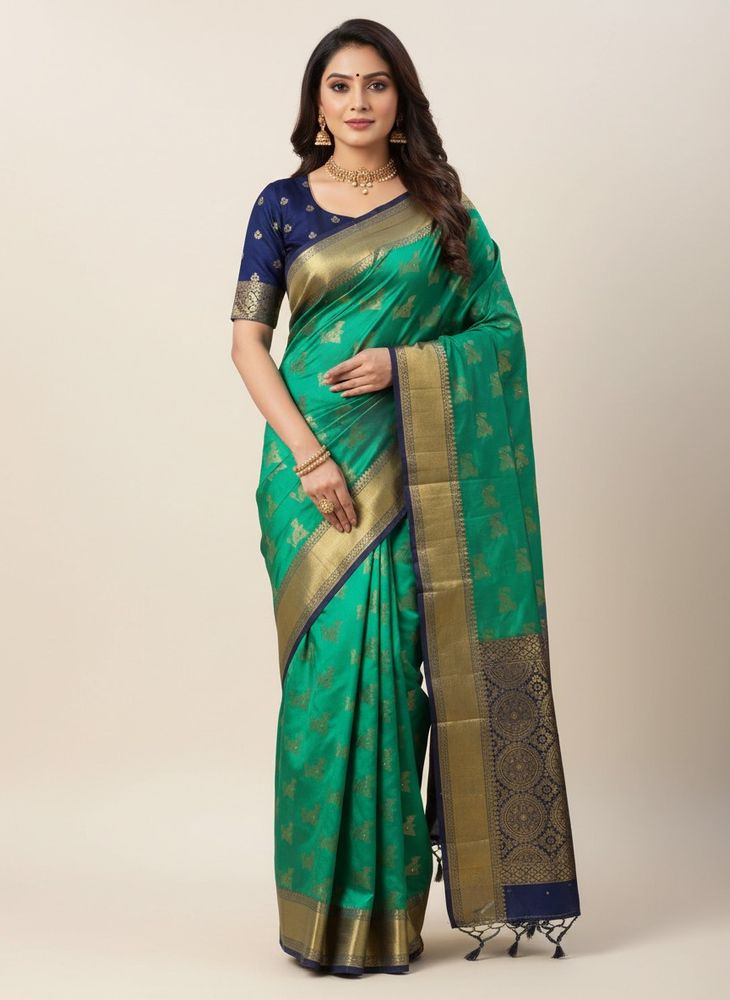 Green &amp; Gold Saree With Blouse.