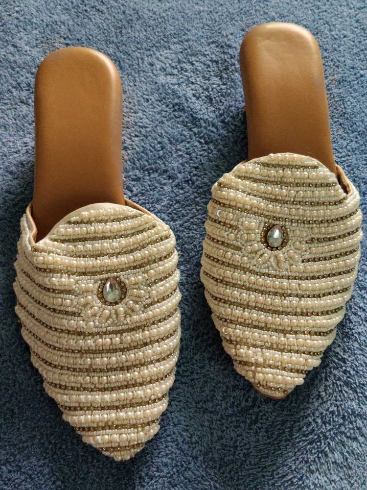 PREMIUM QUALITY SHOES