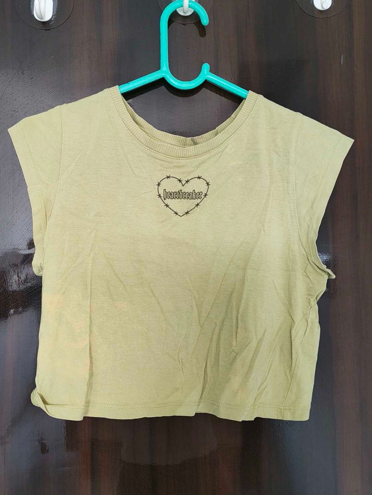 Cute Heartbreaker Graphic Tee