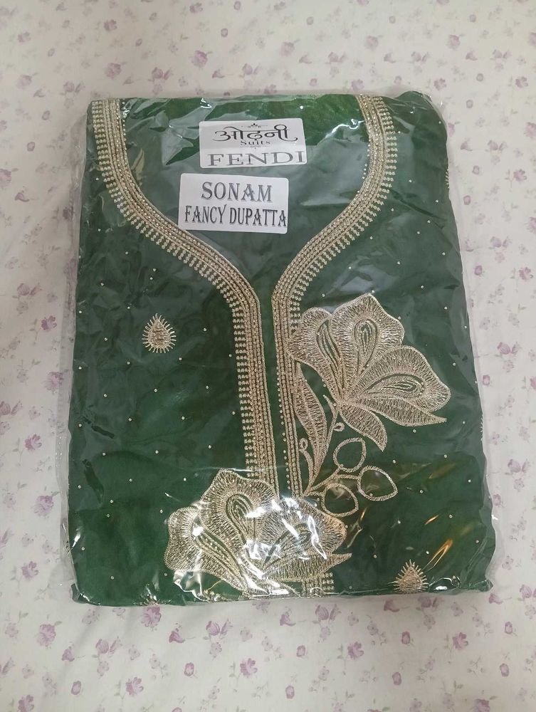 Green Embroidered Kurta Set with Dupatta