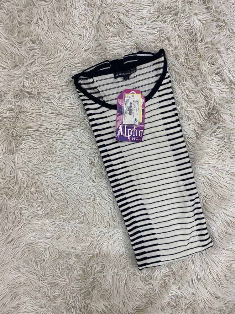 Chic Striped Knit Top