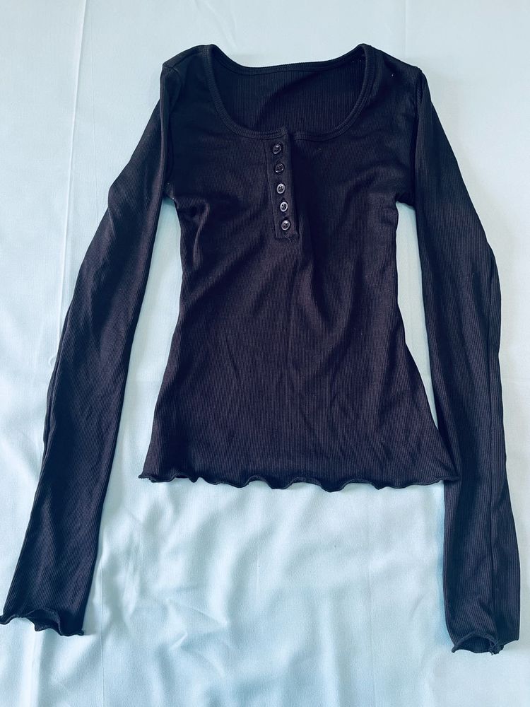 black Long Sleeve Henley Top