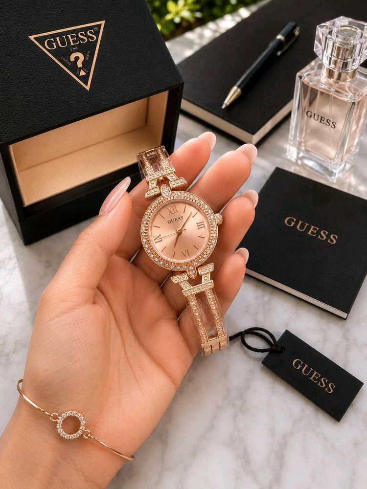 GUESS Women's  Watch rakhi offer