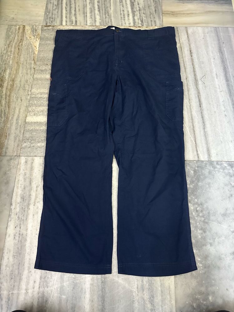 Carhatt Navy Blue Cargo Pants.