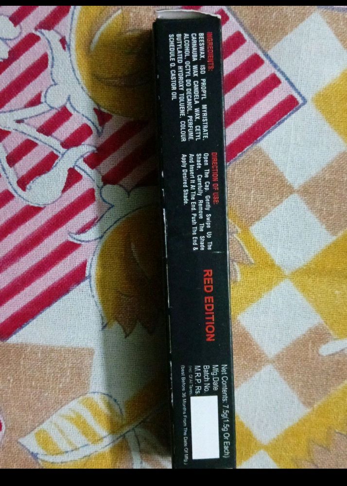 Very Beautiful Huda Beauty 5in 1liptick