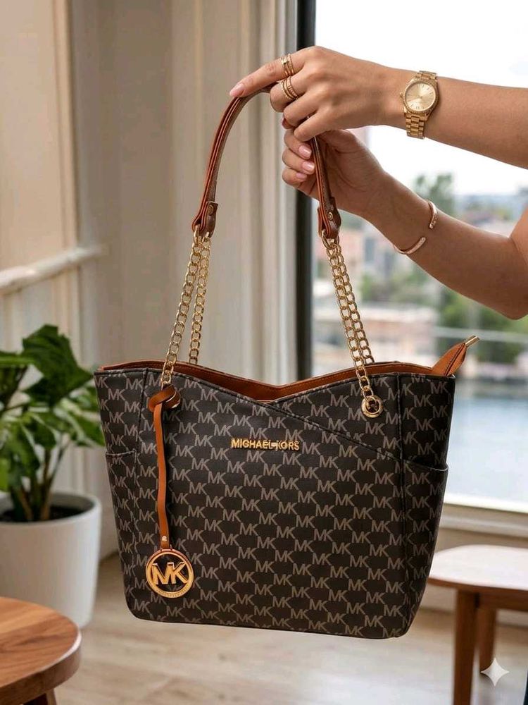 MICHAEL KORS.*Large Logo Shoulder Bag FIX PRICE