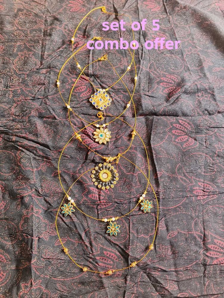 Set of 5 Combo Necklaces