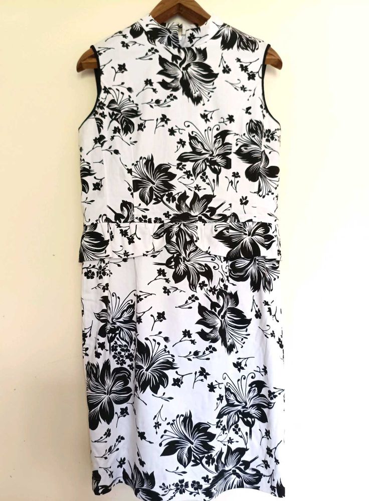 Floral Sleeveless Dress