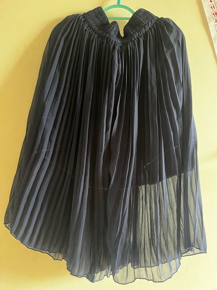 Elegant Navy Blue Pleated Skirt