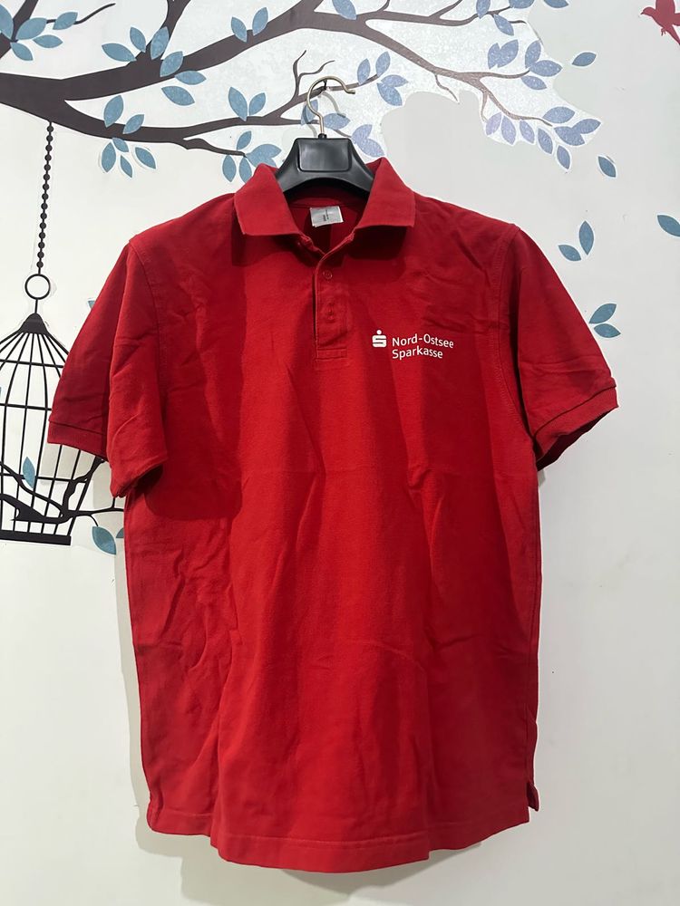 Red Polo t-shirt