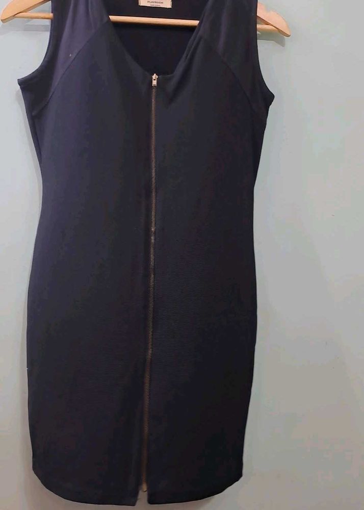 Black Zipper Bodycon Dress