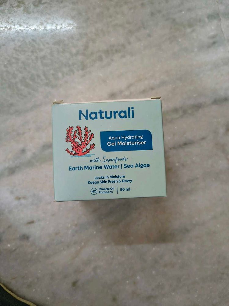 Naturali Aqua Hydrating Gel Moisturiser
