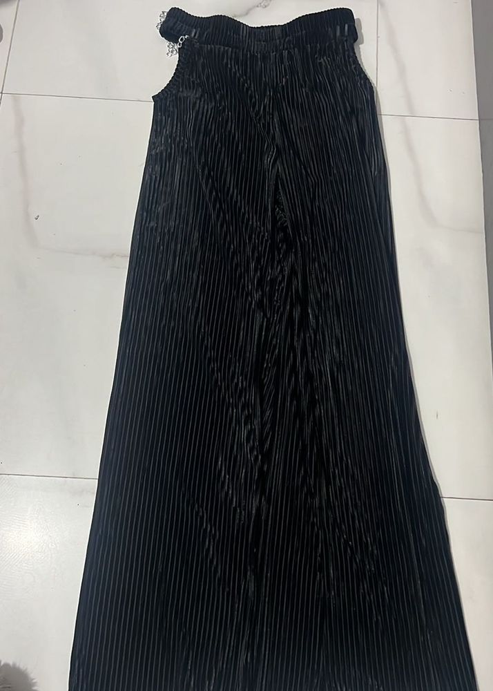 Black Pleated Wide Leg Pants
