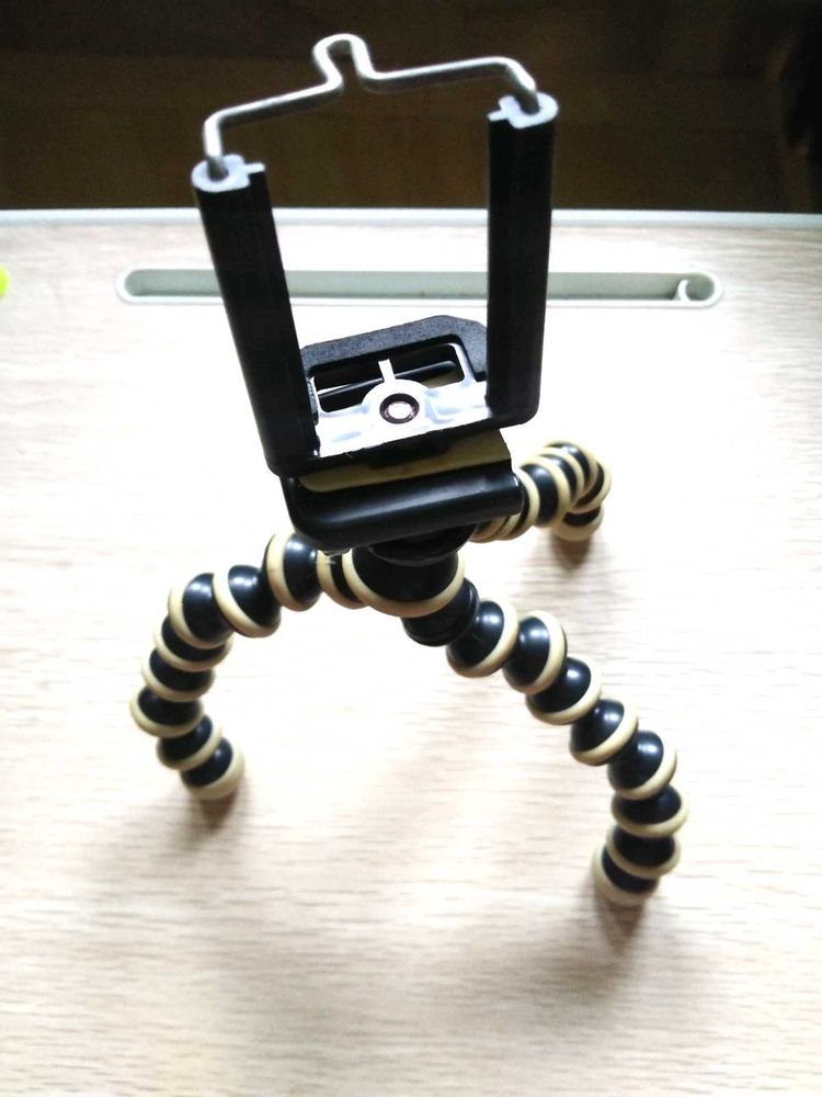 Tripod
