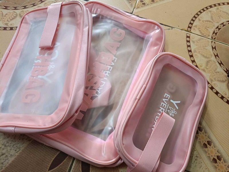 Set of 3 Pink Travel Bags