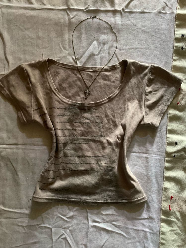 Unique Graphic Print T-Shirt