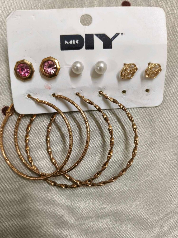Set of 3 pairs earrings and