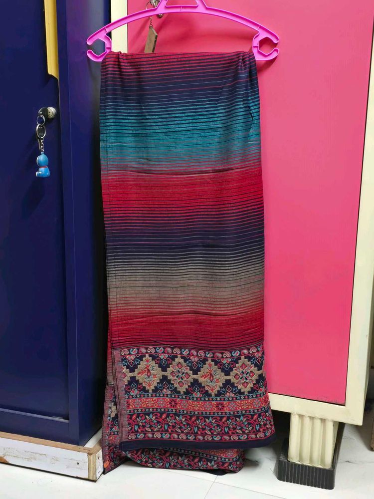 Striped Multicolor stall