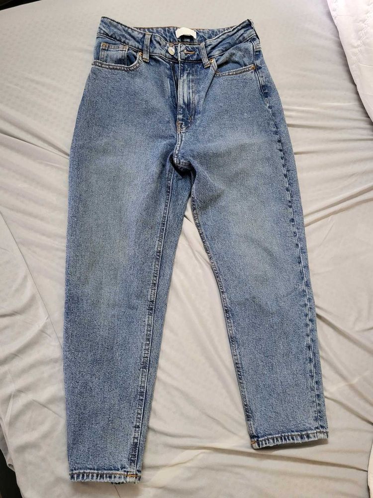 Mom Jeans