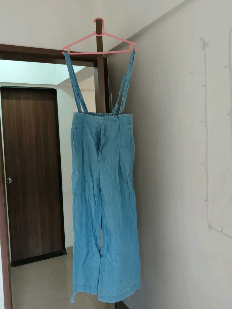 Denim Overalls - Trendy &amp; Comfy