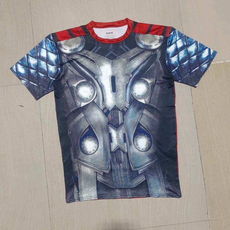 Men's Thor Graphic T-Shirt size stretchable 38/46