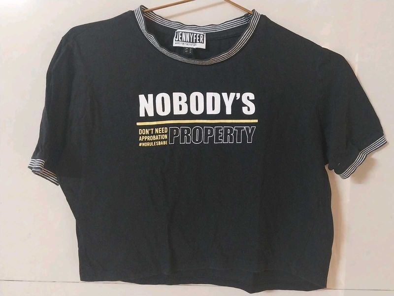 Jennyfer "Nobody's Property" Crop Top