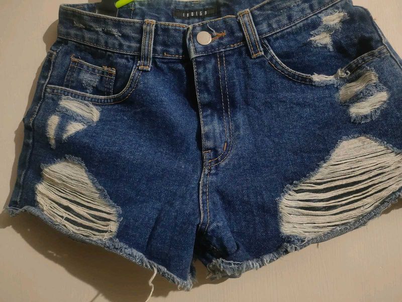 Ripped Denim Short