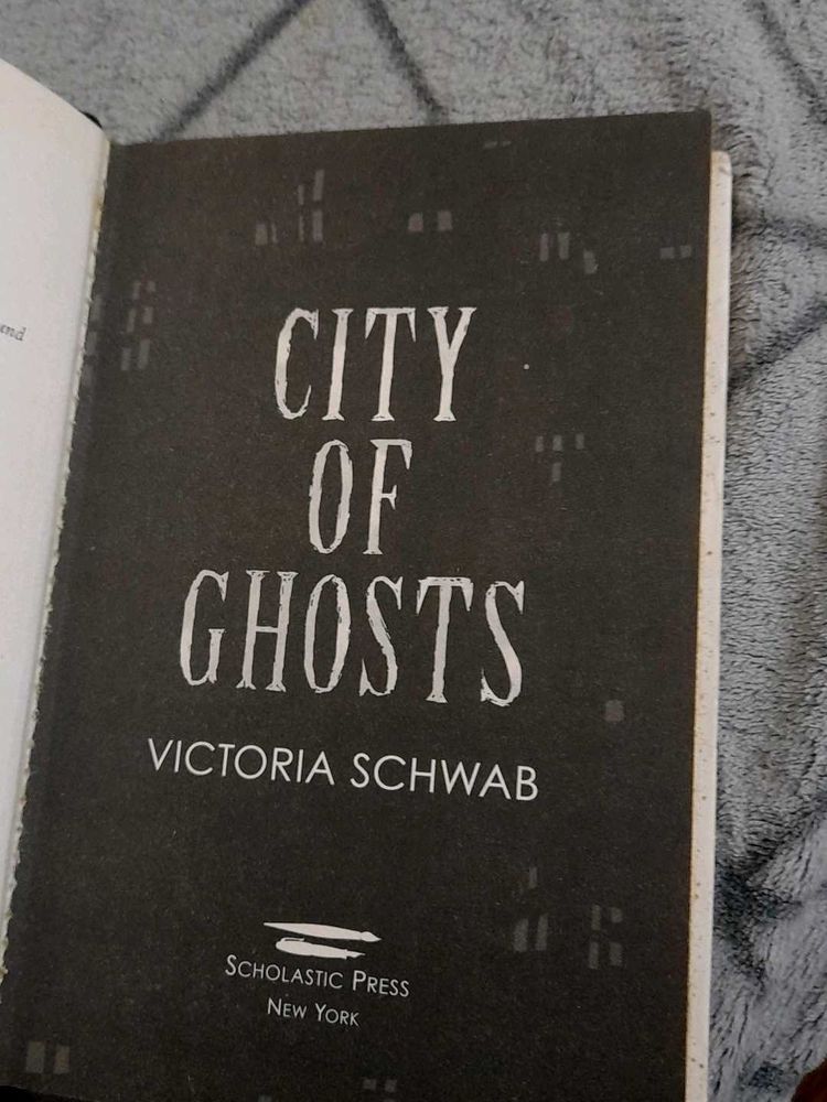 City of Ghosts by V E Schwab ( HARDCOVER)