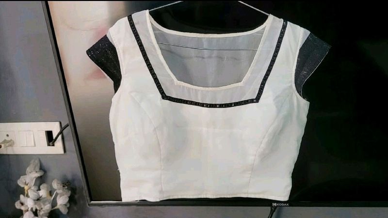 Quality White Blouse (SIZE 36)