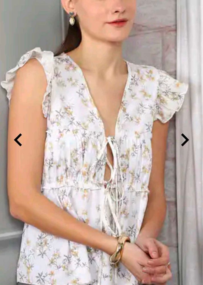 Floral Print Tie-Front Blouse