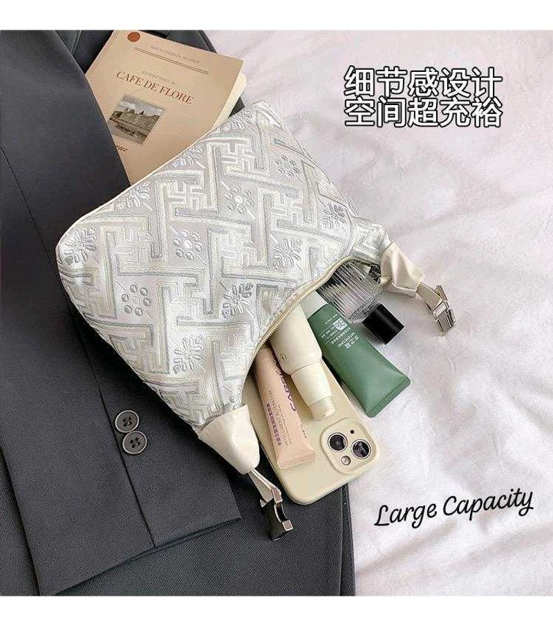 Stylish Embroidered Cosmetic Pouch