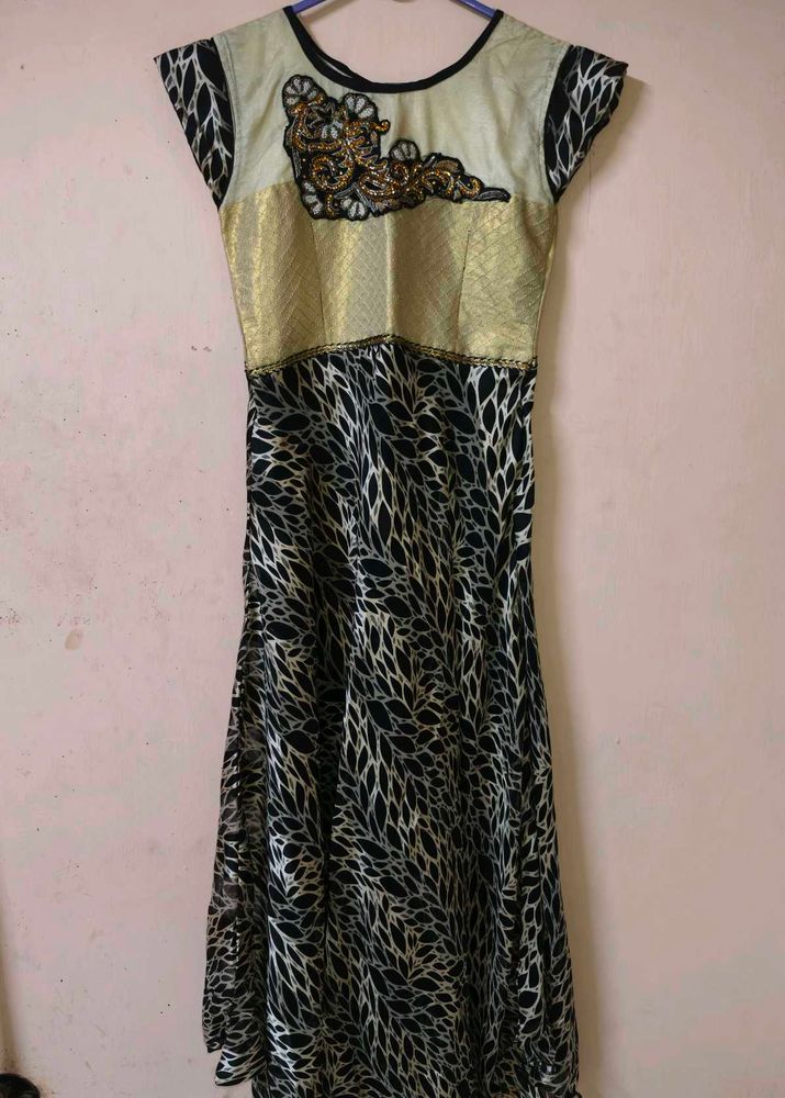Elegant Black &amp; Gold Gown