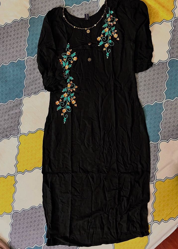 Floral Embroidered Black Kurti