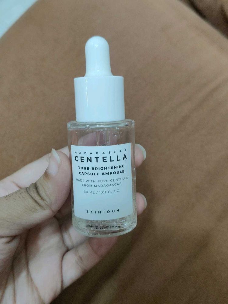 SKIN1004 Centella Tone Brightening Capsule Ampoule