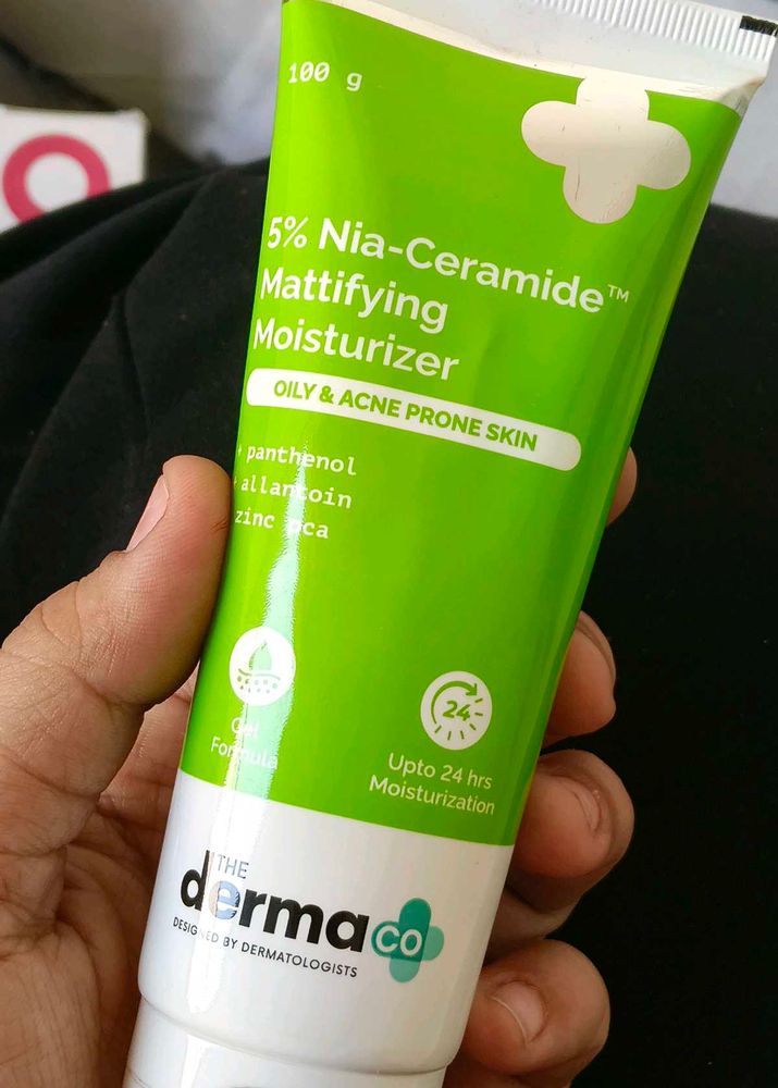 The Derma Co Mattifying Moisturizer