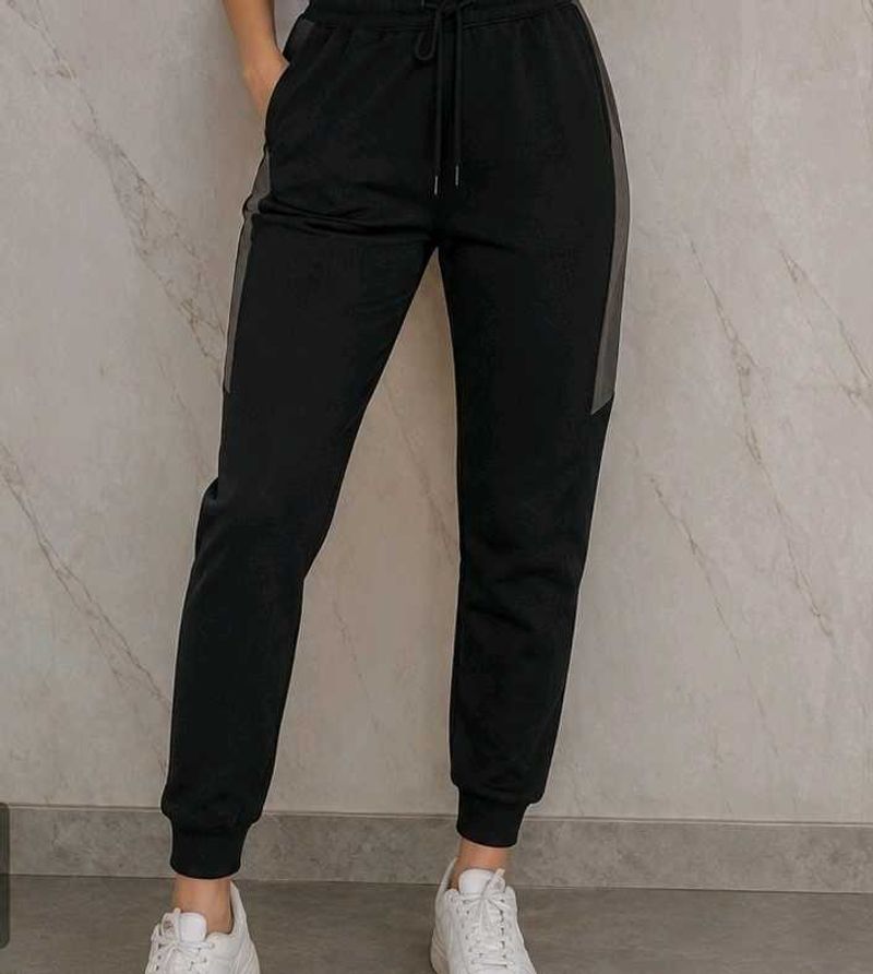 Black Jogger Pants (size-L)