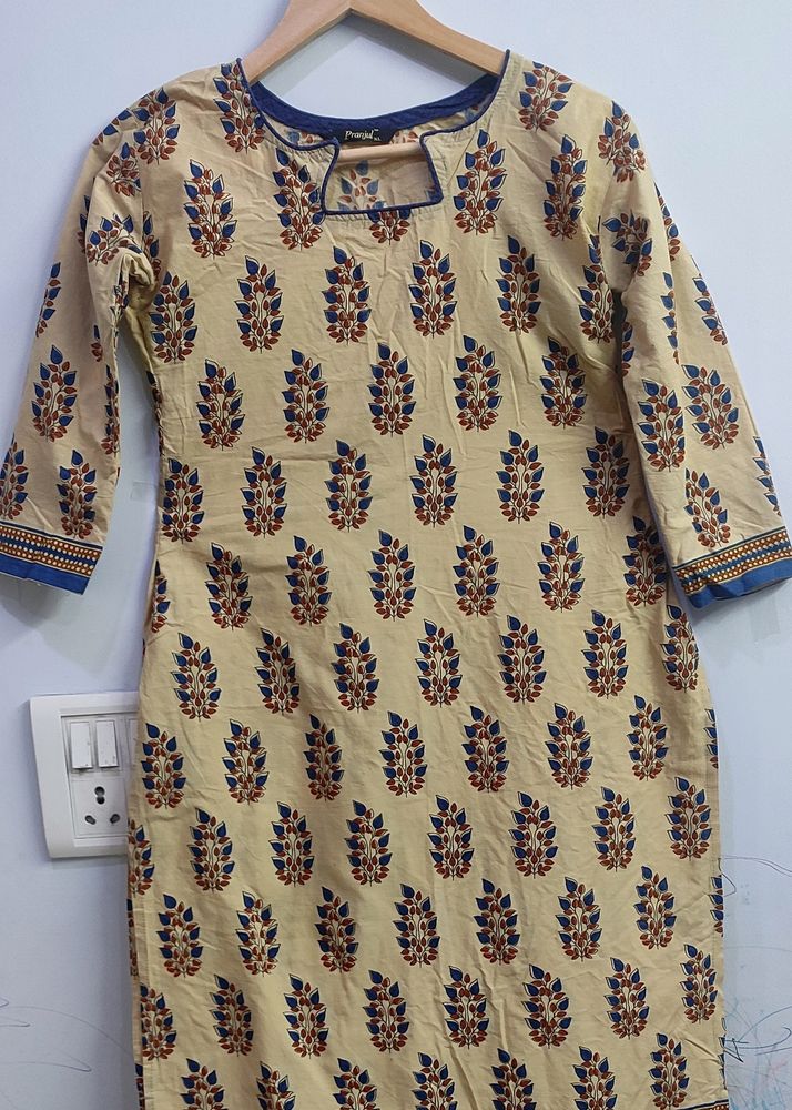 Size M