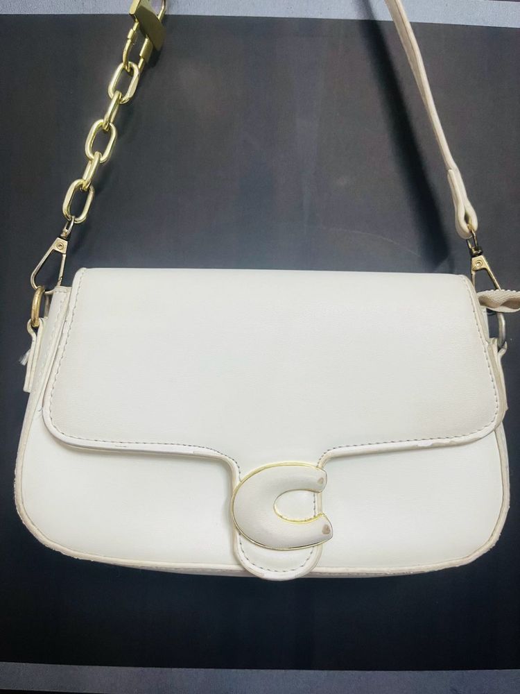Chic White Crossbody Bag with Gold Chain