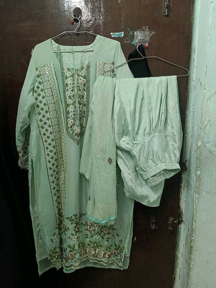 Elegant Mint Green Kurta Set with Dupatta
