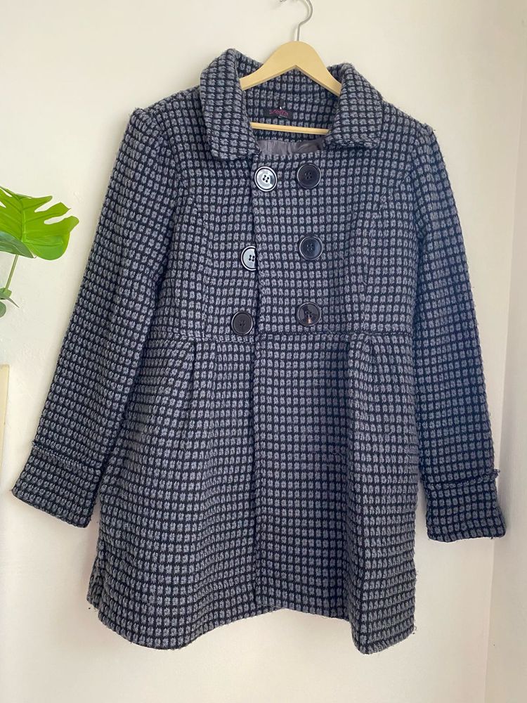Chic Textured Double-Breasted Coat