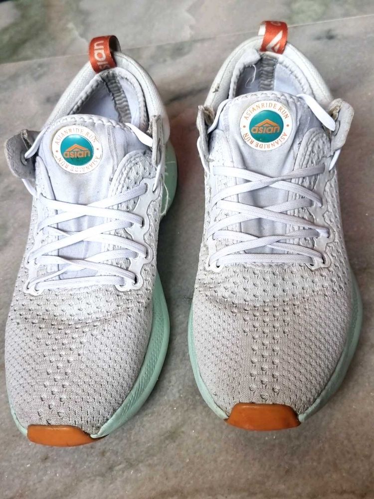 Branded Asian Sneakers Unisex (Size: UK 7, Whit