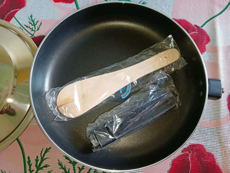 Non Stick Cooking Pan