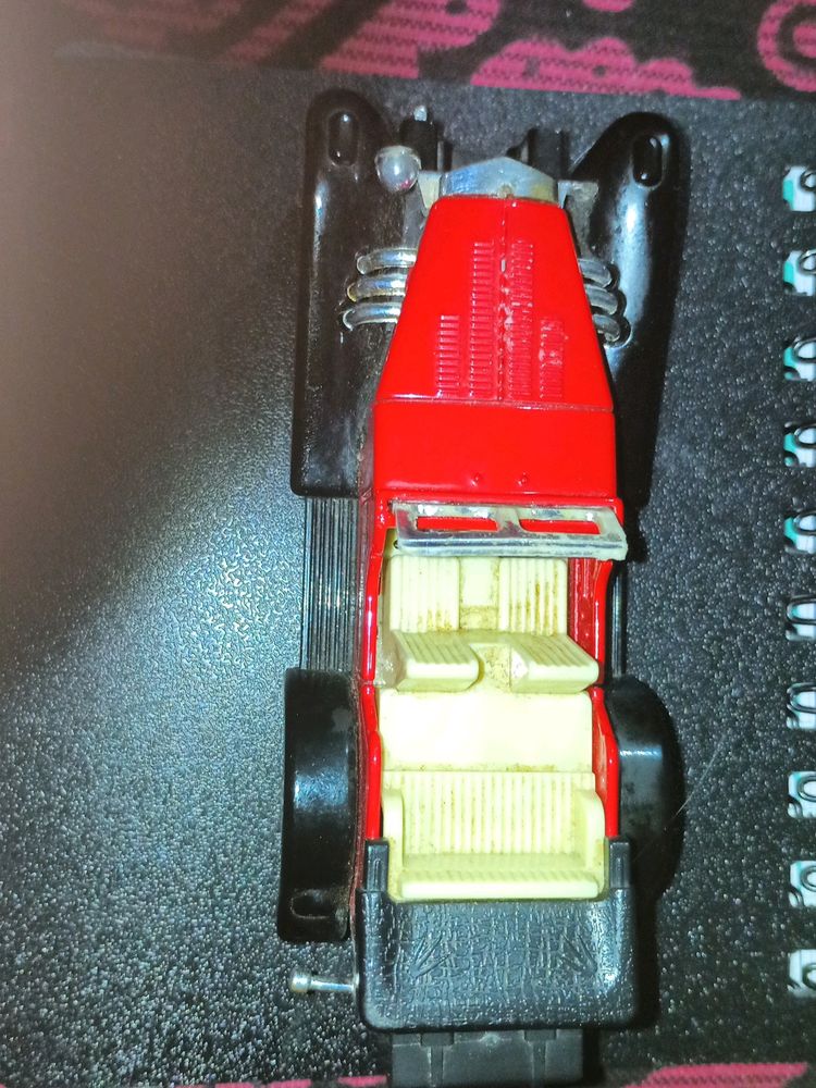 Die Cast Vintage Car