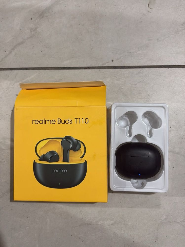 Realme Buds T110 Wireless Earbuds