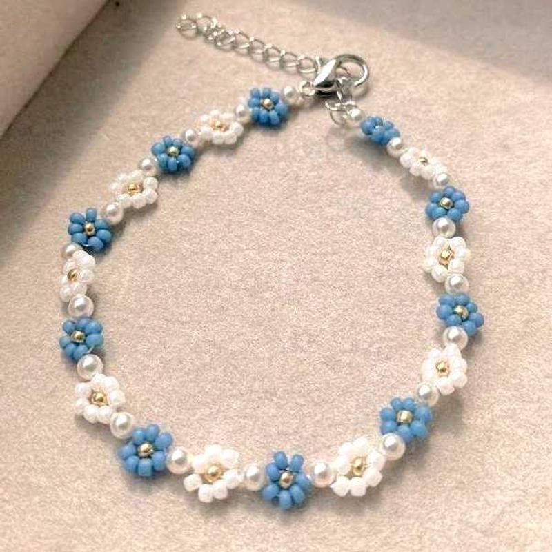 Cute Flower Beaded Bracelet🪞🩵