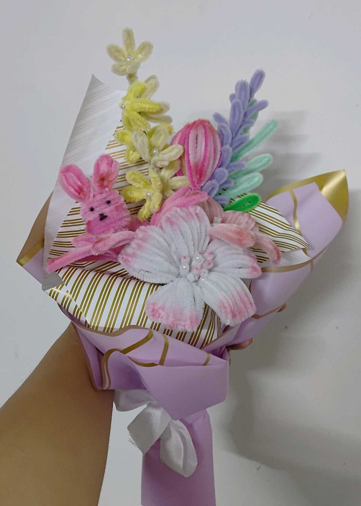Pipe Cleaner Flower Bouquet with Bunny