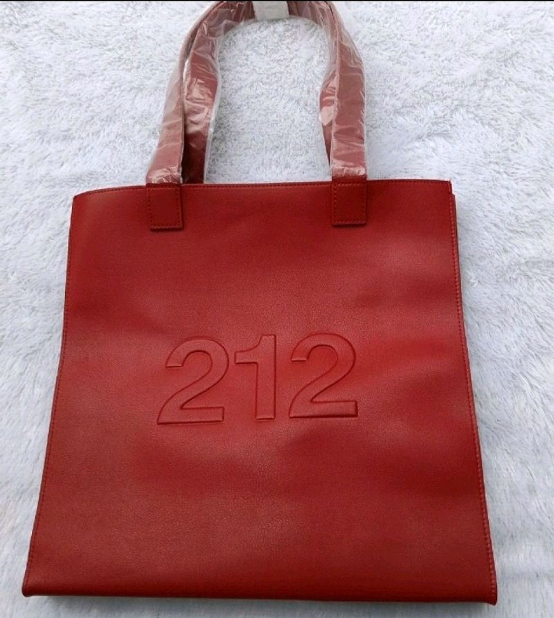 Carolina Herrera Totebag ♥️💕
