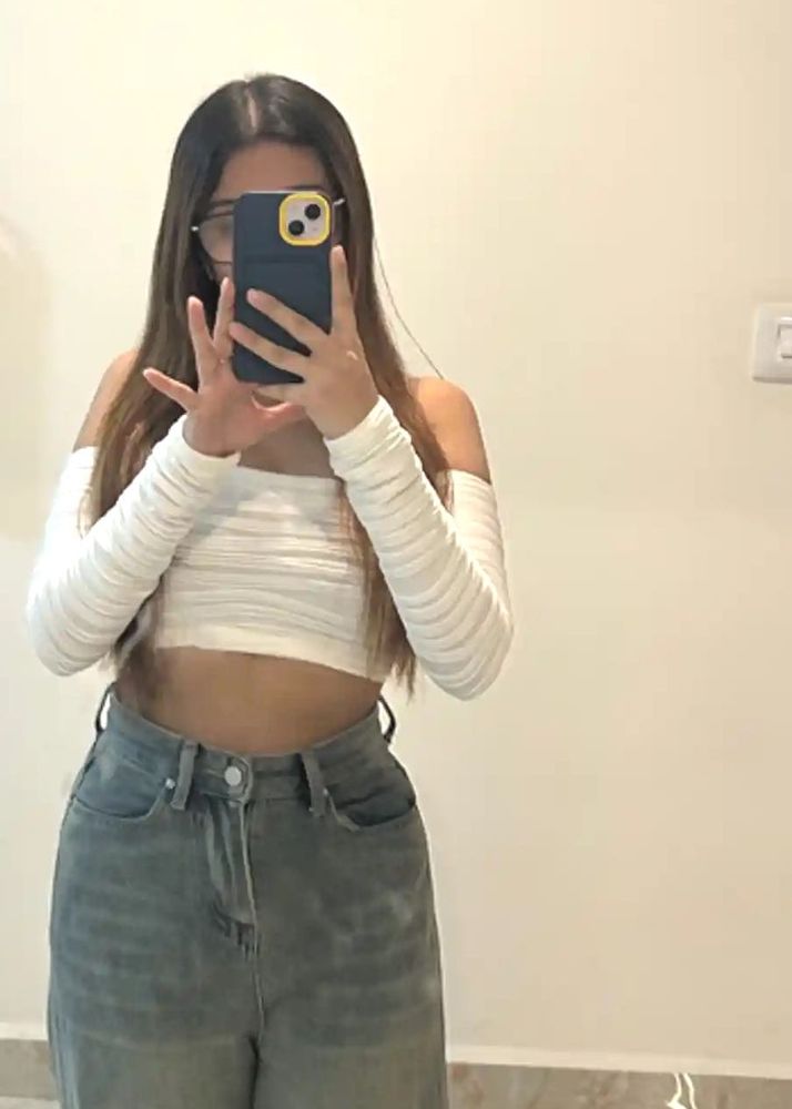 White Ruched Crop Top🎀
